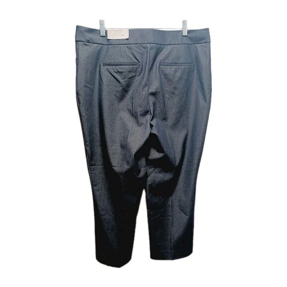 Chico's Women's Secret Stretch Straight Leg Crop Pants Size 14 - Picture 4 of 10